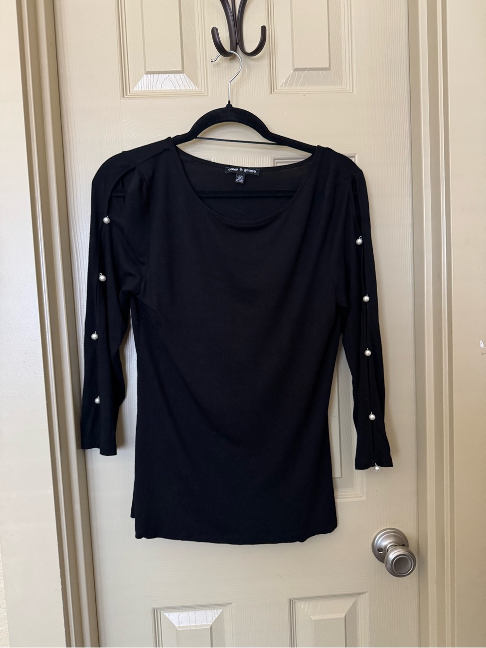 Cable & Gauge Black Long Sleeve Top with Pearl Sleeve Accents
